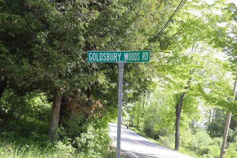 8 Goldsbury Woods Rd, Barre Town, VT 05641