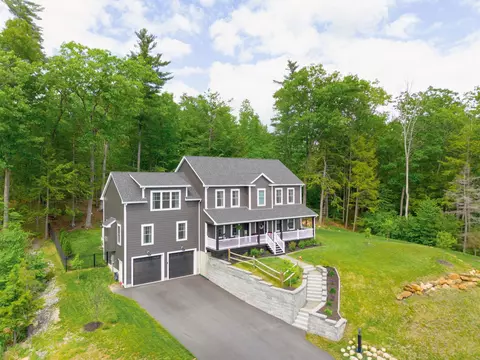 47 Indian Rock Rd, Bedford, NH 03110