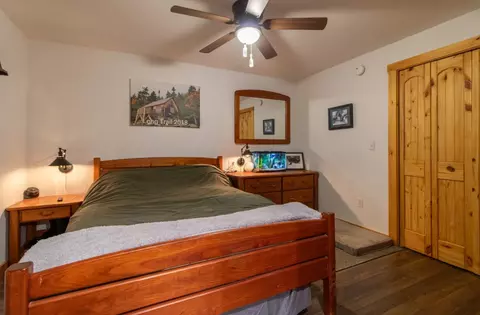 Bedroom - 38 Poplar Dr, Jay, VT 05859 photo 4 of 8
