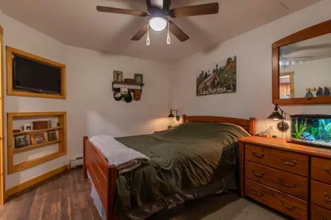 Bedroom - 38 Poplar Dr, Jay, VT 05859 photo 3 of 8