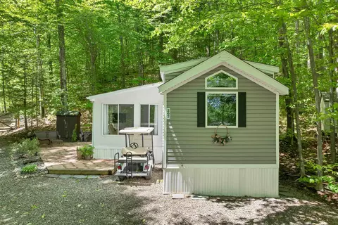 262 High Country Way, Holderness, NH 03245