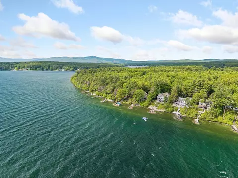 View/Area - 122 Broadside Rd, Wolfeboro, NH 03894 photo 4 of 4