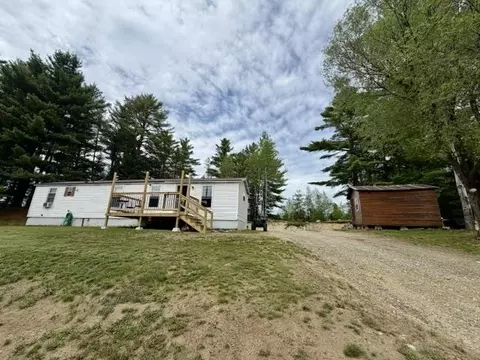 41 Baker Ln, Milan, NH 03588