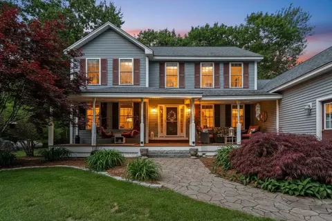 88 Horizon Dr, Goffstown, NH 03045