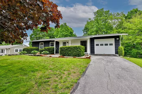 210 Adams St, Rutland, VT 05701