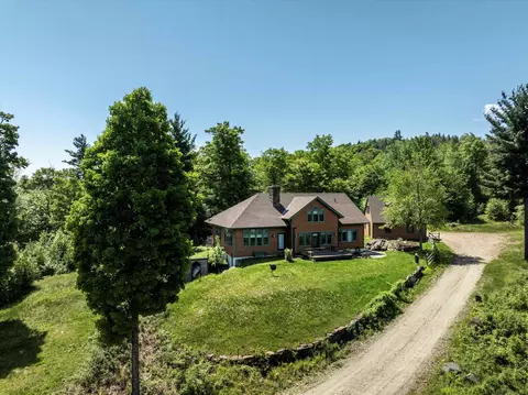 161 Depot Rd, Newfane, VT 05362