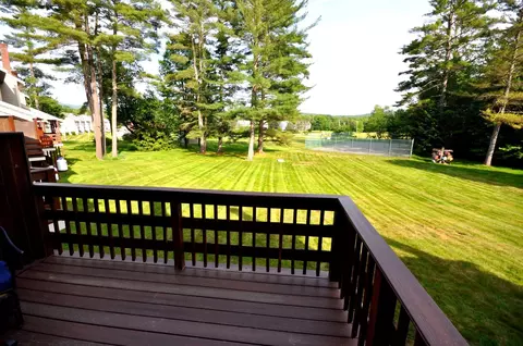 17 Village West Dr #11, Bristol, NH 03222