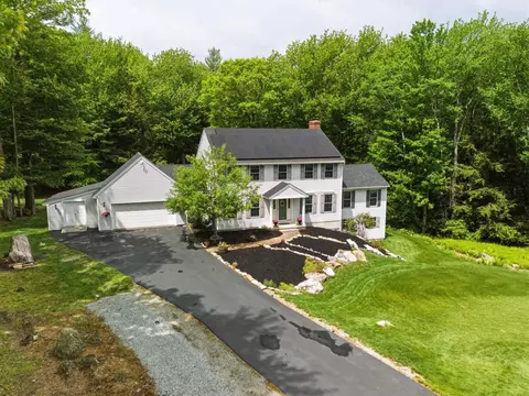 49 Reynolds Dr, Peterborough, NH 03458
