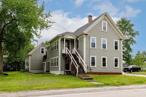 2 Lee St, Somersworth, NH 03878