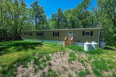 Exterior - 11 Gray Rd, Barnstead, NH 03218 photo 3 of 4