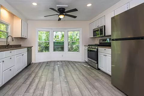 11 Gray Rd, Barnstead, NH 03218