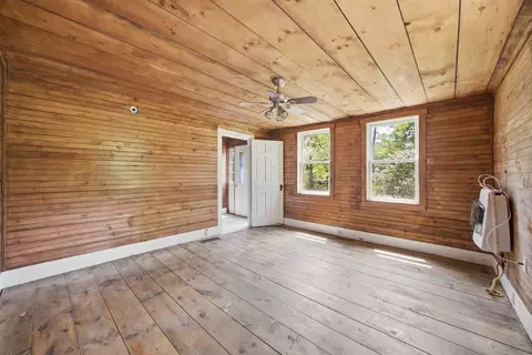 Bedroom - 307 School St, Rumney, NH 03266 photo 2 of 9