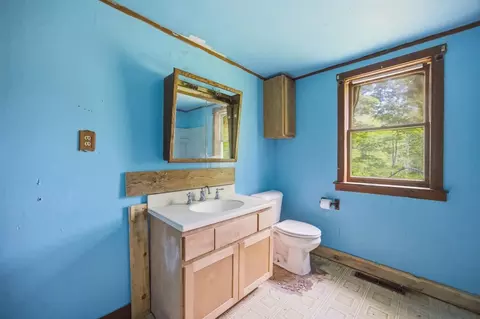 Bath - 307 School St, Rumney, NH 03266 photo 1 of 2