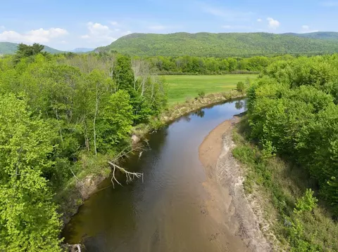 View/Area - 307 School St, Rumney, NH 03266 photo 1 of 11