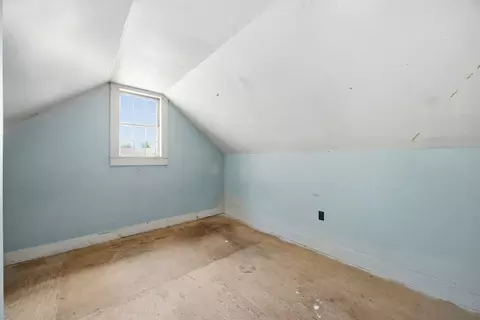 Bedroom - 307 School St, Rumney, NH 03266 photo 3 of 9