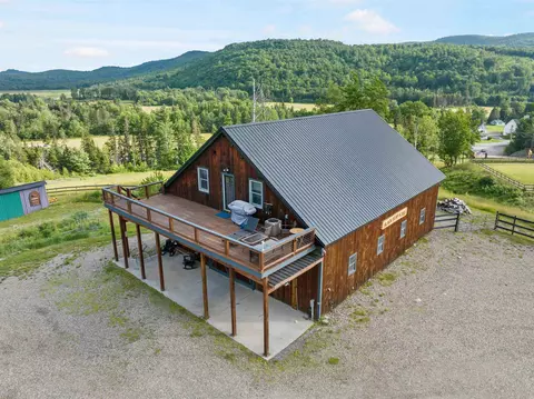 22 Mackenna Way, Errol, NH 03579