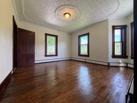 Living - 95 Clinton St, Springfield, VT 05156 photo 2 of 8