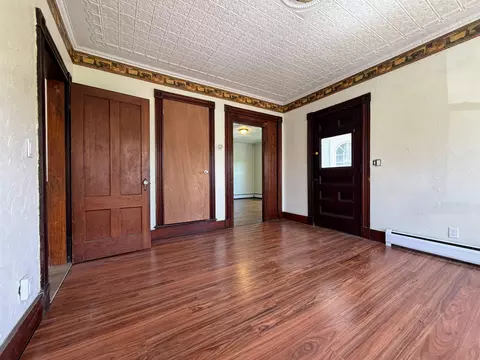 Living - 95 Clinton St, Springfield, VT 05156 photo 4 of 8