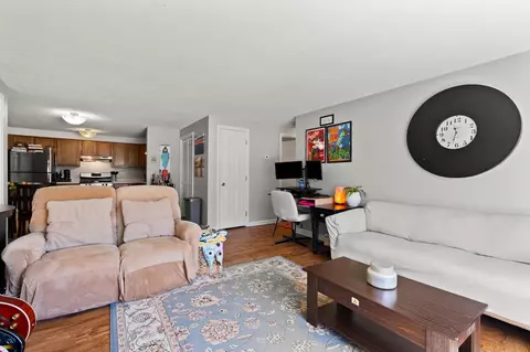 Living - 50 Brookside Dr #A5, Exeter, NH 03833 photo 3 of 4