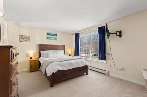 Bedroom - 50 Brookside Dr #A5, Exeter, NH 03833 photo 1 of 8