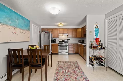 Dining - 50 Brookside Dr #A5, Exeter, NH 03833 photo 2 of 3
