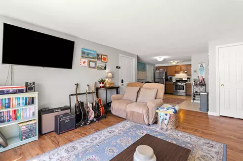 Living - 50 Brookside Dr #A5, Exeter, NH 03833 photo 4 of 4