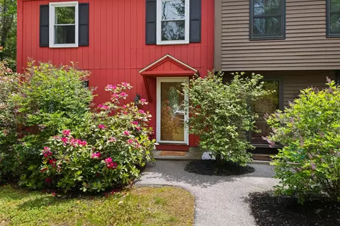 35 Eastern Ave UNIT 1, Barrington, NH 03825