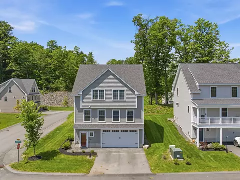 2 Juniper Dr, Dover, NH 03820