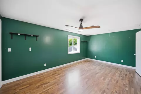 Bedroom - 10 Hampton Towne Est, Hampton, NH 03842 photo 5 of 8