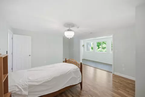 Bedroom - 10 Hampton Towne Est, Hampton, NH 03842 photo 3 of 8