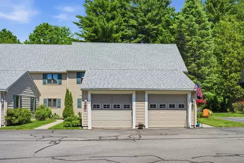 Exterior - 10 Hampton Towne Est, Hampton, NH 03842 photo 10 of 10