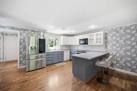 Kitchen - 10 Hampton Towne Est, Hampton, NH 03842 photo 3 of 4