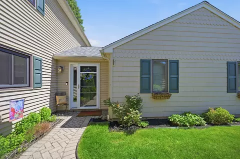 Other - 10 Hampton Towne Est, Hampton, NH 03842 photo 1 of 7