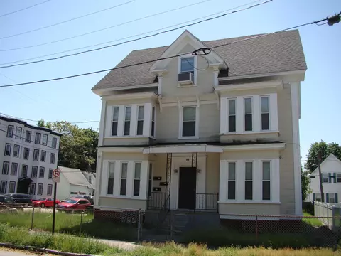 86 School St, Manchester, NH 03102