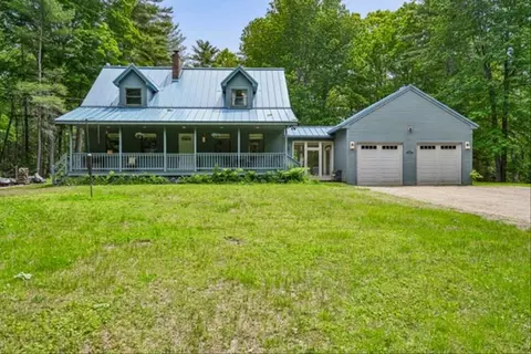 140 North Rd, Deerfield, NH 03037