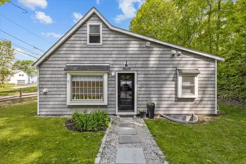 3122 North Ave, Burlington, VT 05408