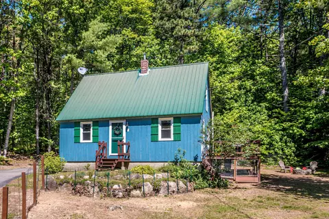 51 Old Goshen Rd, Conway, NH 03813