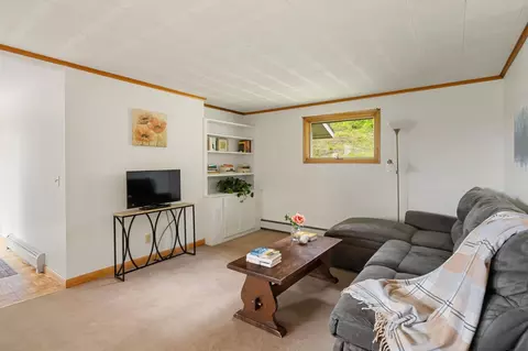 Living - 248 Notch Rd, Middlesex, VT 05602 photo 5 of 6