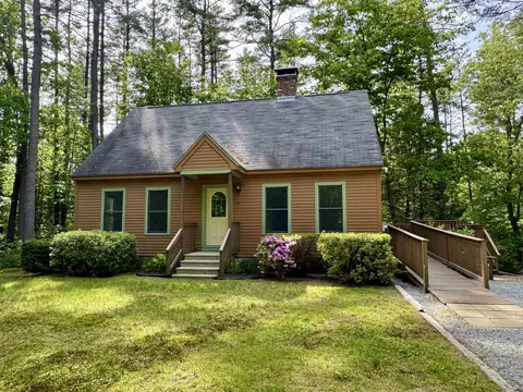 157 Little Tooky Rd, Hopkinton, NH 03229