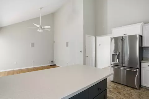Living - 6 Meadowood Dr, Exeter, NH 03833 photo 4 of 13