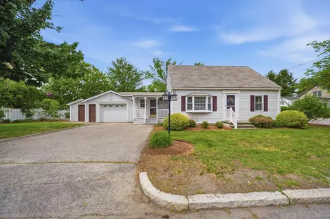 220 Norfolk St, Manchester, NH 03103