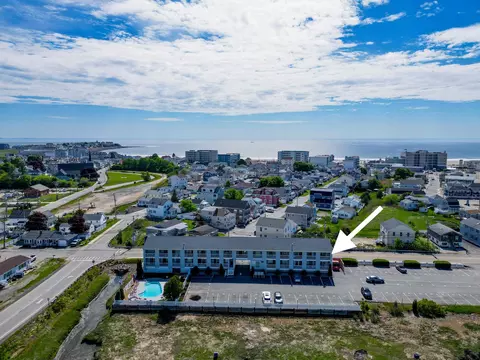 20 Brown Ave #56, Hampton, NH 03842