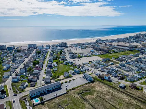 View/Area - 20 Brown Ave #56, Hampton, NH 03842 photo 3 of 4