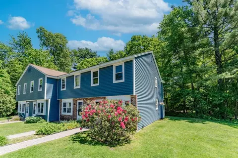 111 Stonegate Ln, Derry, NH 03038