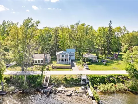 450 Hathaway Point Rd, Georgia, VT 05478