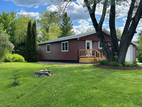 3528 Vermont 100 Rte, Westfield, VT 05874