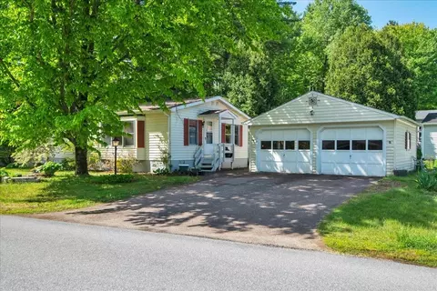 107 Williston Woods Rd, Williston, VT 05495