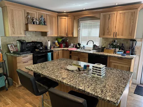 Kitchen - 9 Doris St, Derry, NH 03038 photo 1 of 2