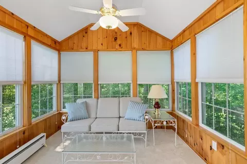 Entry Way - 20 Centerview Rd, Atkinson, NH 03811 photo 2 of 4