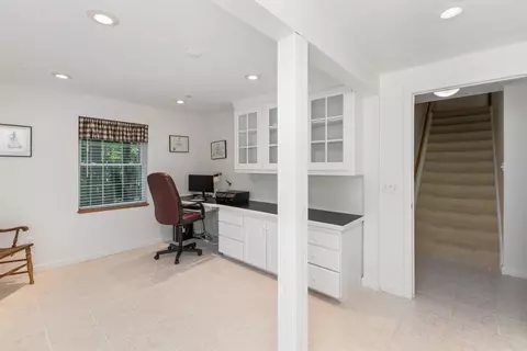 Entry Way - 20 Centerview Rd, Atkinson, NH 03811 photo 4 of 4